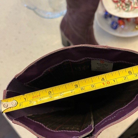 Size 7 purple Blondo waterproof heeled boots - Picture 11 of 11